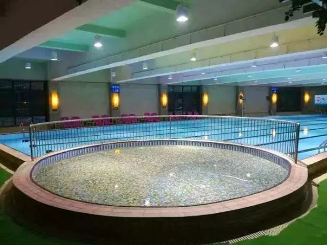 游泳怎么学最快_游泳技巧和要诀_游泳必学的小技巧有哪些